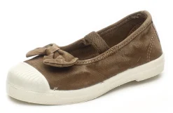 Natural World Old Palomar Discount