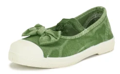Natural World Old Palomar Discount